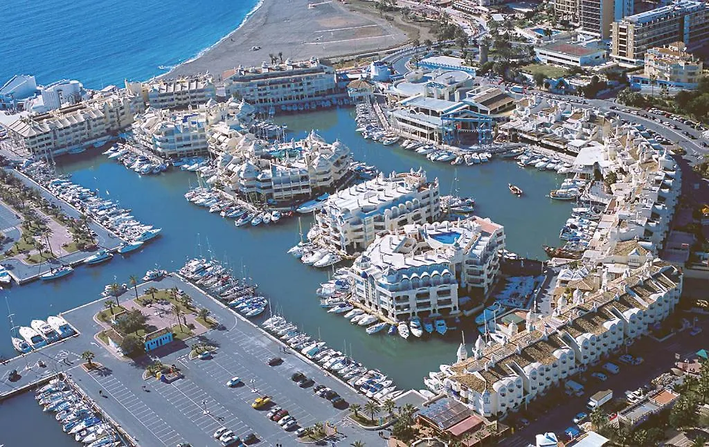 Popeye Suite Puerto Marina Espectacular Apartamento Dentro De La Isla De Puerto Marina Con Piscina En Cubierta Y A 1 Minuto De La Playa Benalmádena 0*,  Spagna