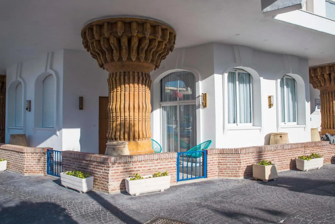 Appartamento Popeye Suite Puerto Marina Espectacular Apartamento Dentro De La Isla De Puerto Marina Con Piscina En Cubierta Y A 1 Minuto De La Playa Benalmádena